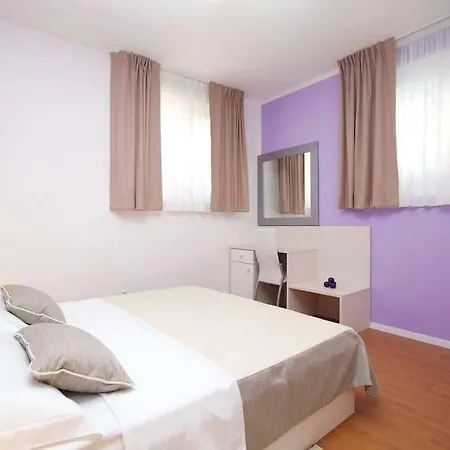Apartman Bacvice Split