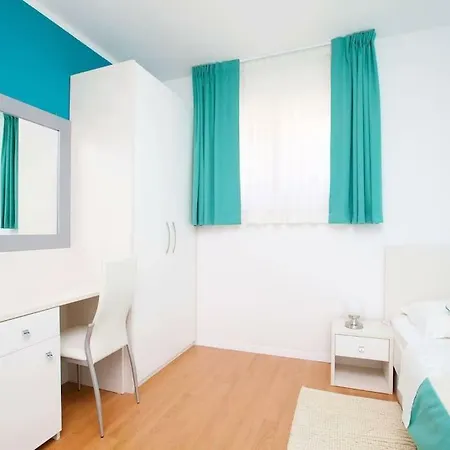 Daire Apartman Bacvice